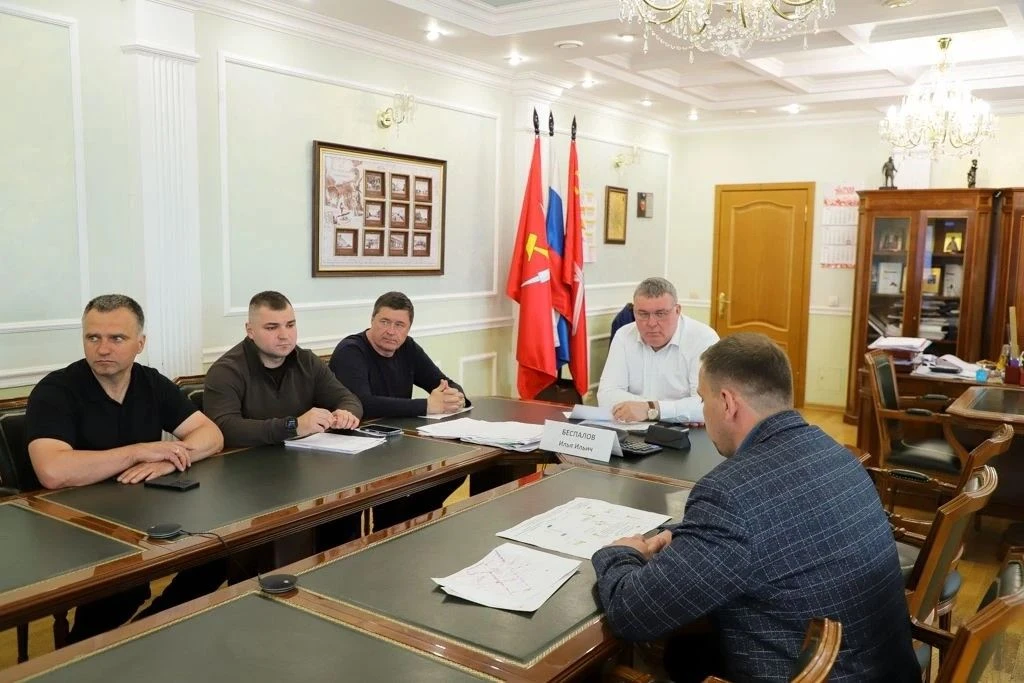 Личные приемы продолжаются
 
На них рассматриваем вопросы от жителей по разным направлениям. Туляк о