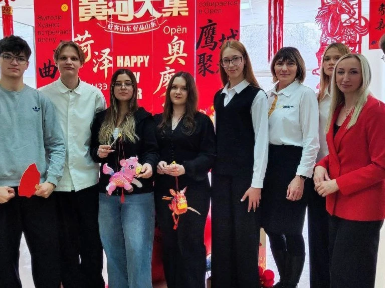 Китайский Новый год в Орле 🇨🇳  Активисты лицея 28 приняли участие в праздновании Китайского Нового г