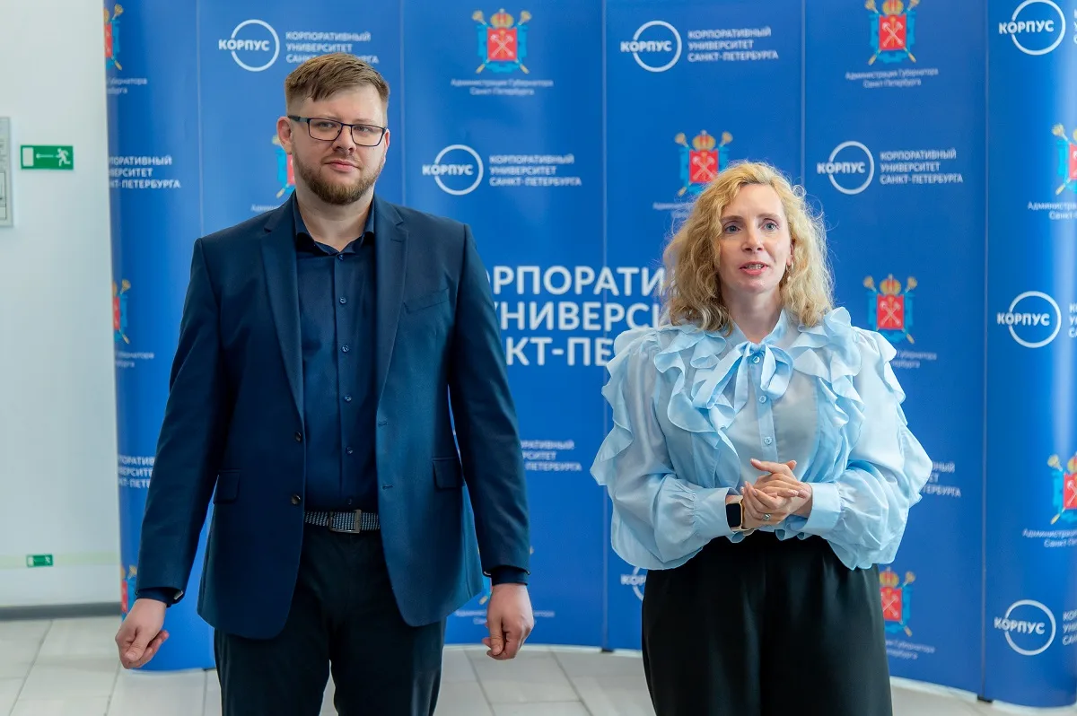 Петербург умеет быть разным даже для человека, который видит его каждый день. Он меняет...