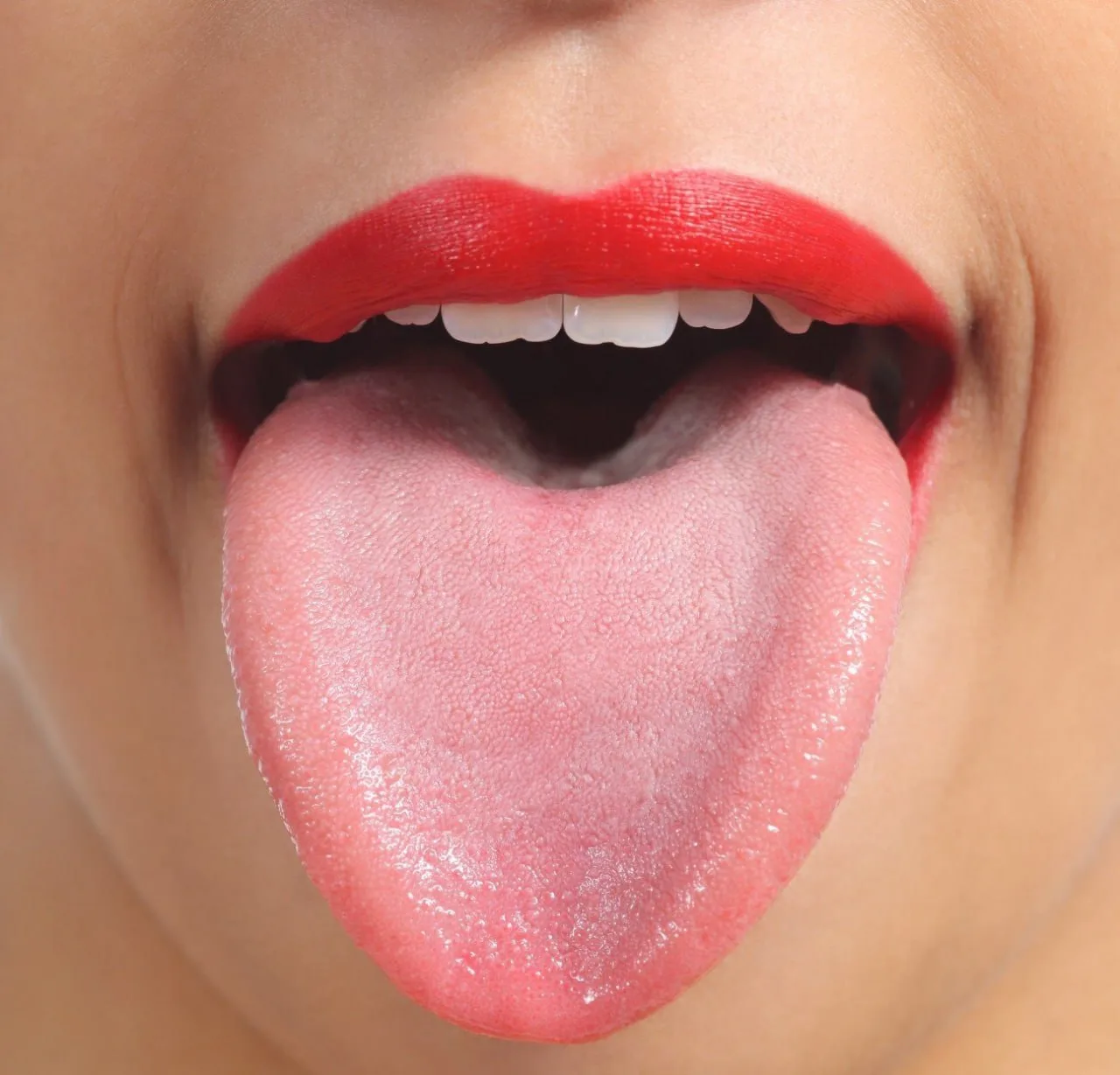 О болезни расскажет ваш язык 👅

Желтый налет— нарушение работы органов пищеварения
Толстый белый на