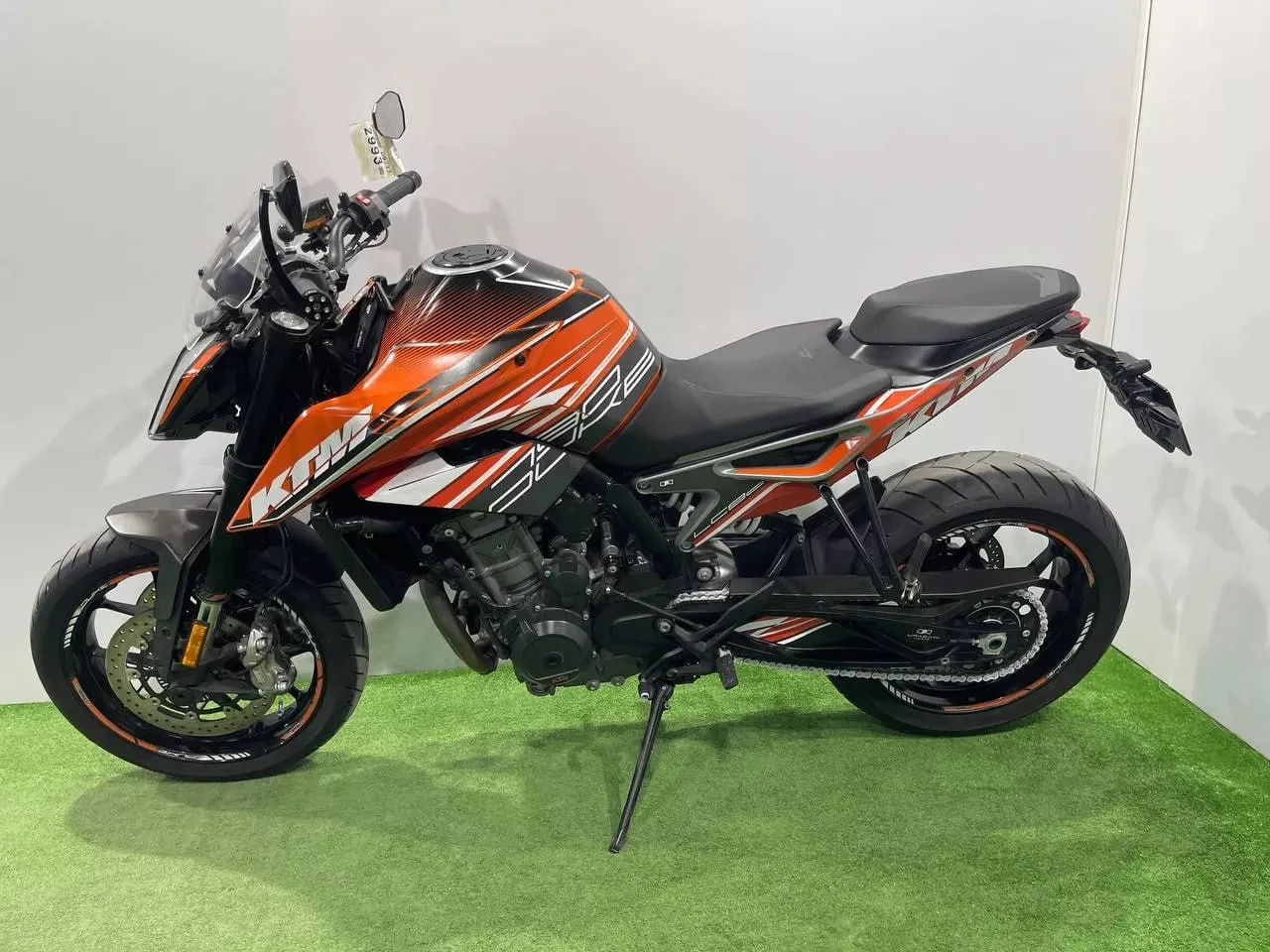 KTM 790 DUKE в наличии во Владивостоке  Характеристики:  - 2019 год - объем 790 см3 - Аукцион BDS - 