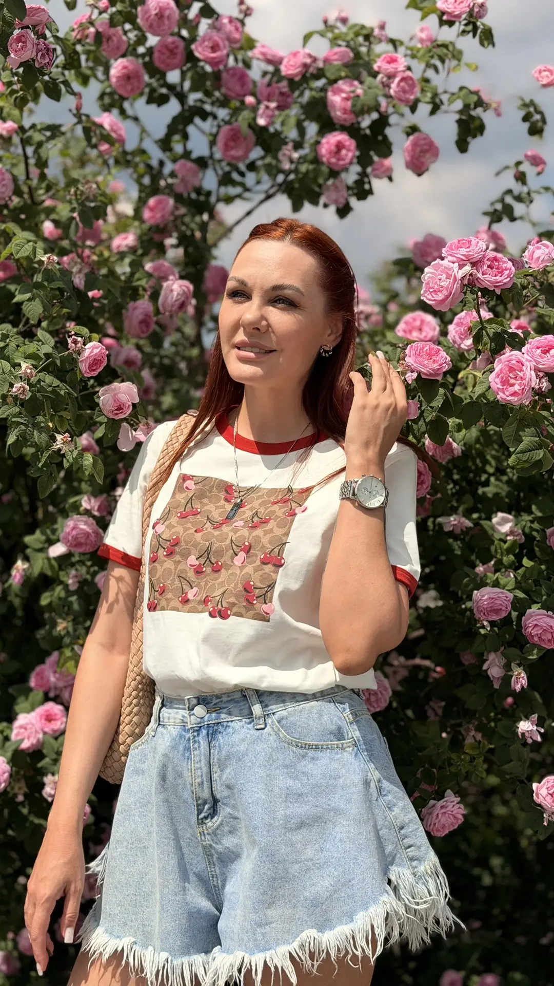 Футболка с бирками COACH 🍒 

Ссылка на футболку 👈

❗️ Девочки, по ссылке как обычно будет фото дру