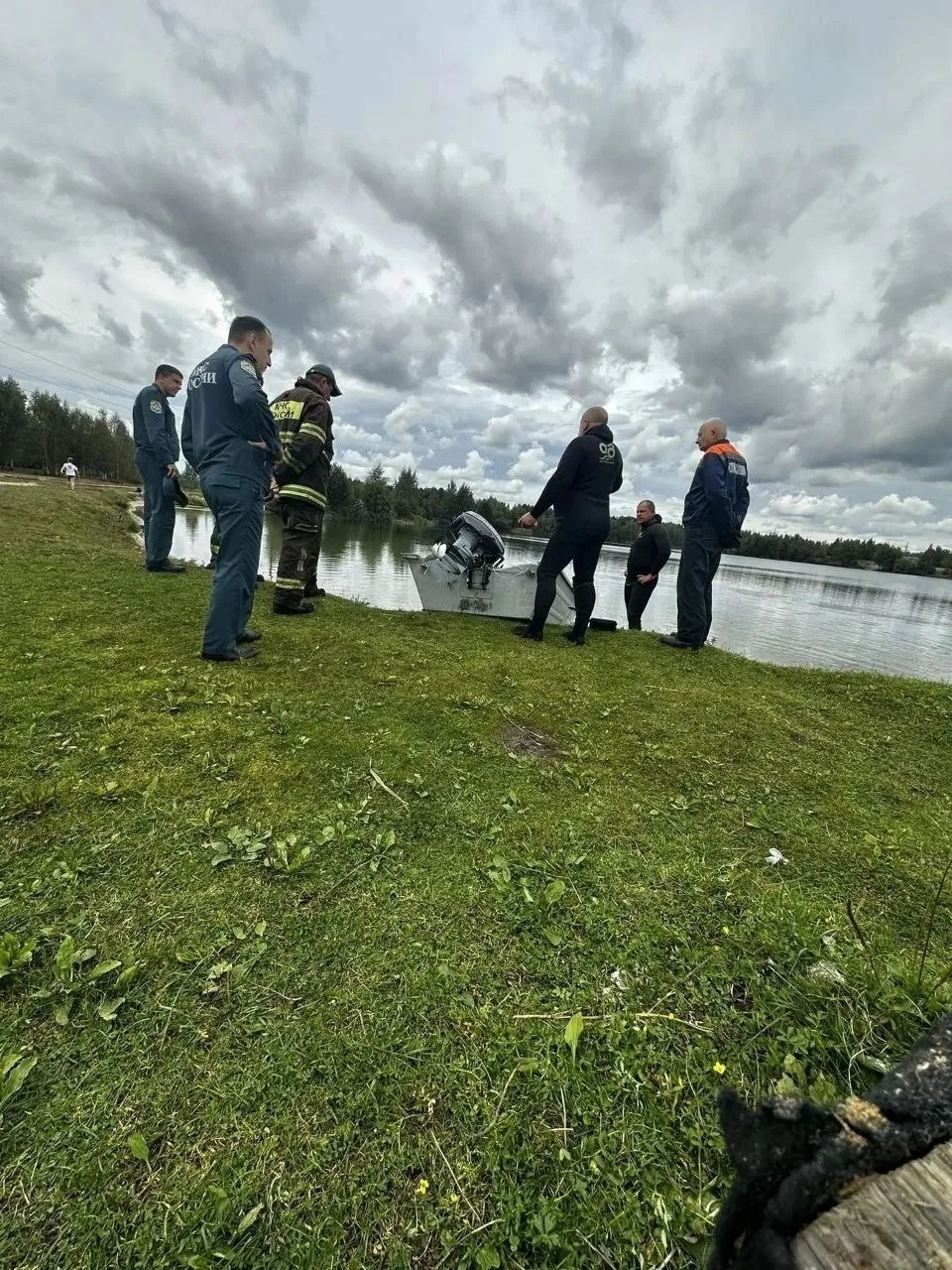 Водолазы ищут утонувшего в озере «Керамзитное» в Брянске