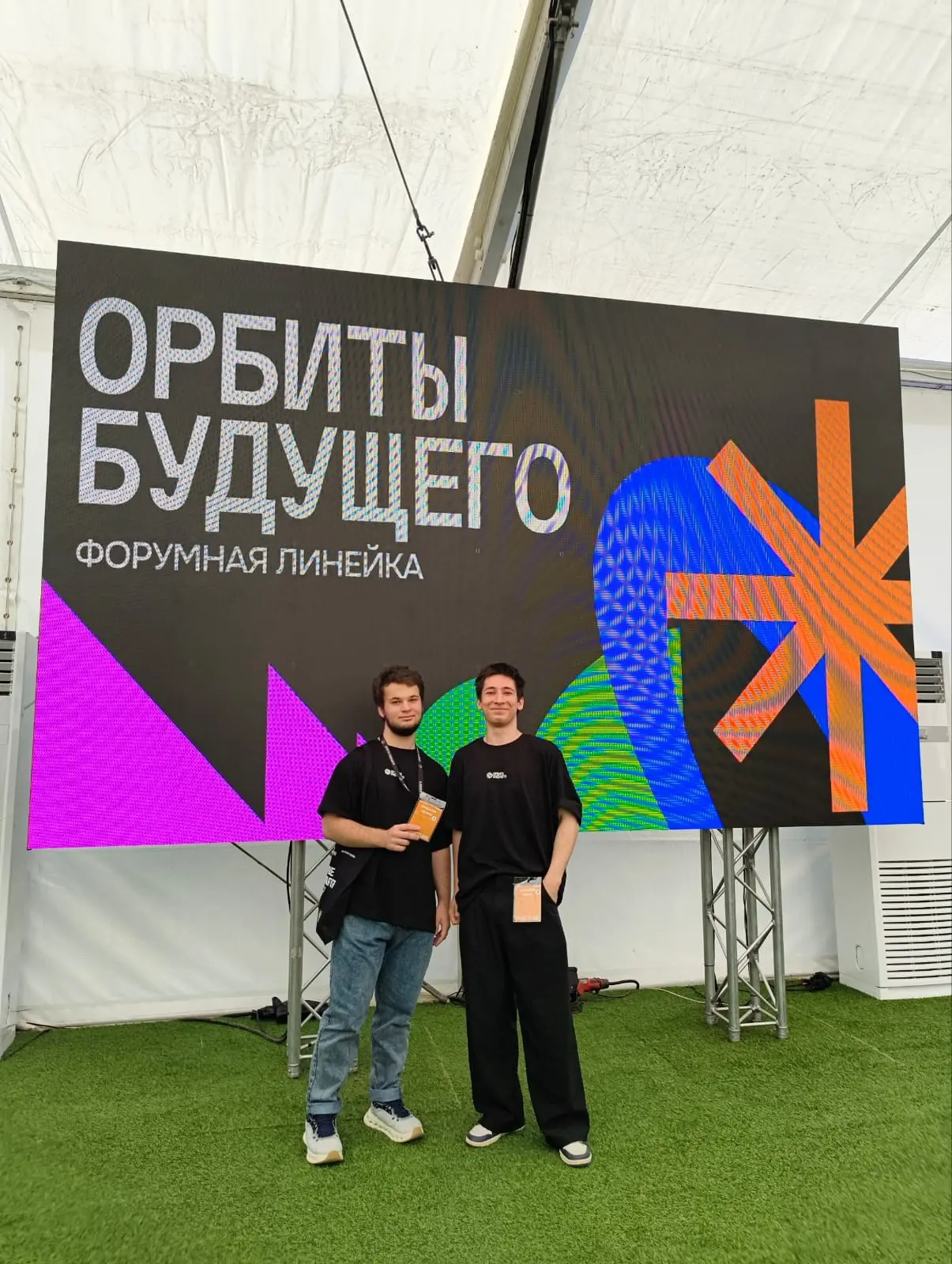 Классные новости 🔥

Президент Центра образования- Абакаров Абакар, погрузился в мир высоких техноло