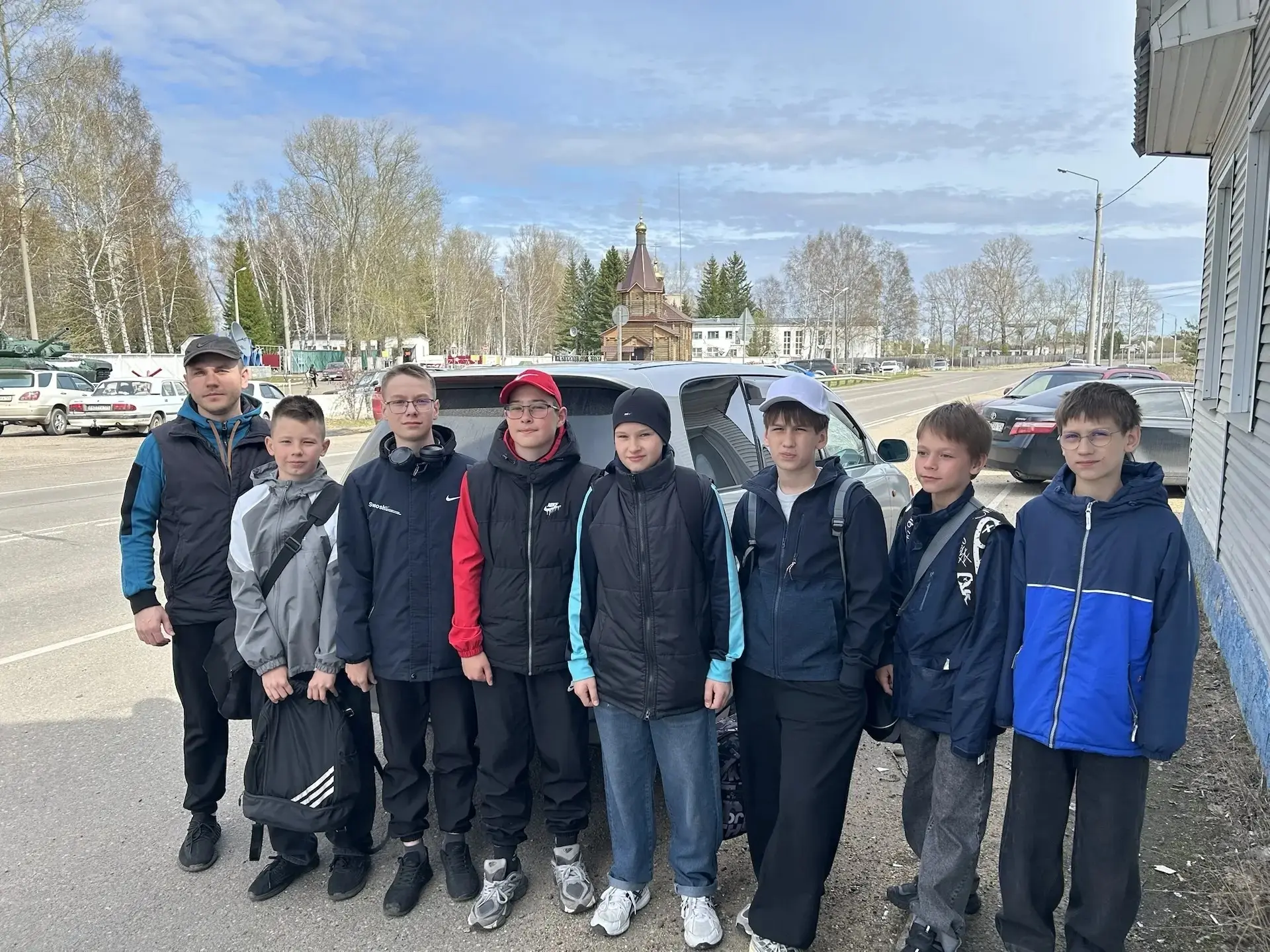 Спортсмены отделения "футбол" отправились 💪 в г. Красноярск, где в СК "Металлург" стар...