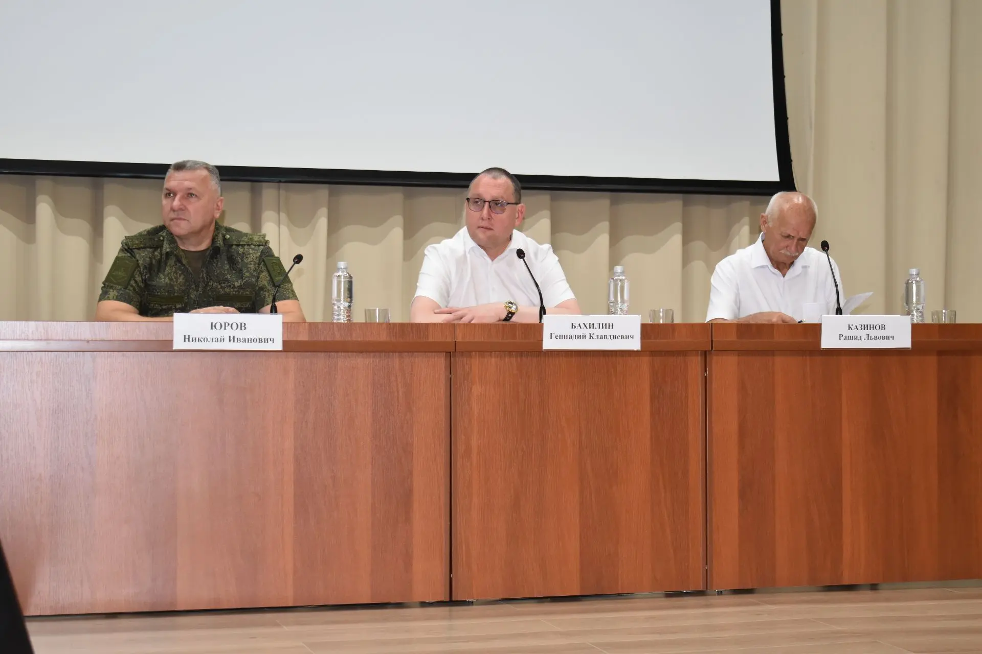 Сегодня в зале Детской школы искусств прошло расширенное планерное совещание под предсе...