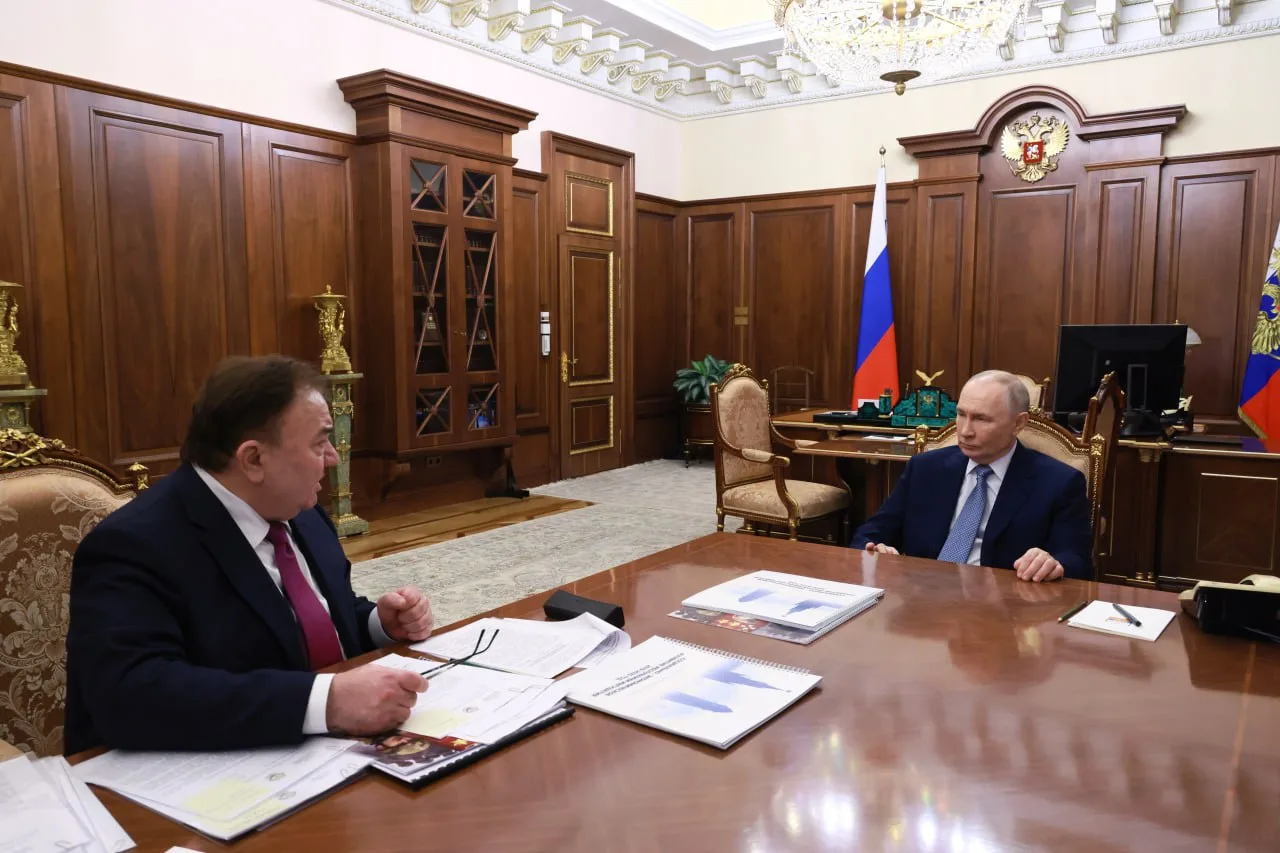 Владимир Путин провёл рабочую встречу с главой Республики Ингушетия Махмуд-Али Калиматовым