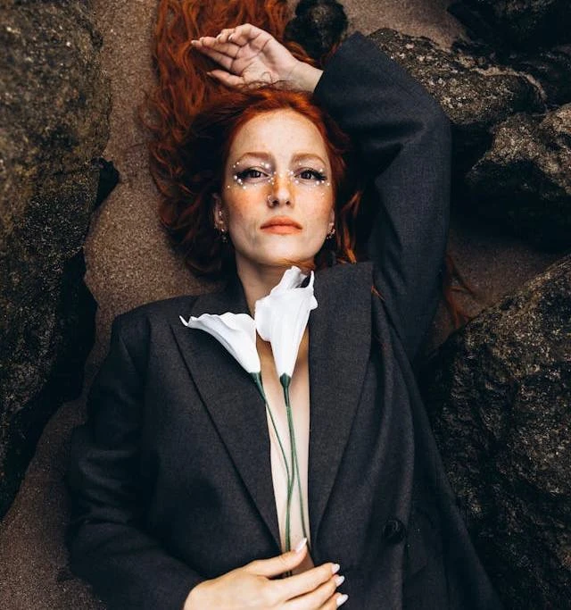 Случай из практики:

❤️ Лиля пришла ко мне с глазами, в которых смешались злость и растерянность:
— 