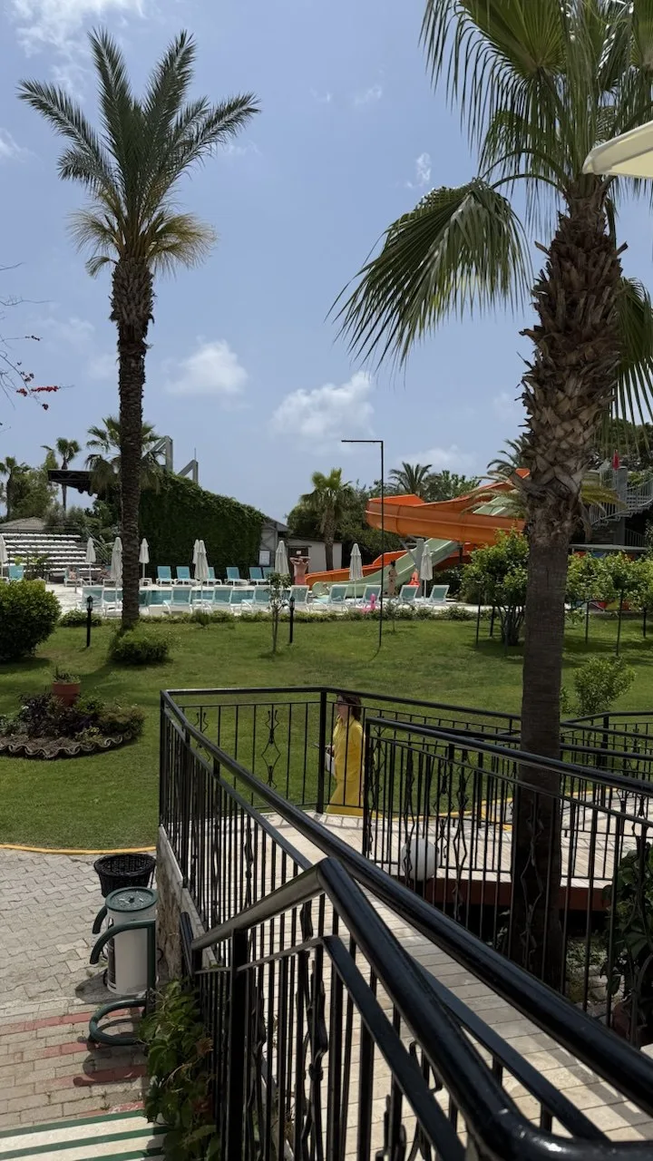 Отель на 1 береговой линии в Кемере
с компактной территорией после реновации

ZENA RESORT 5 ✨

✓ оте