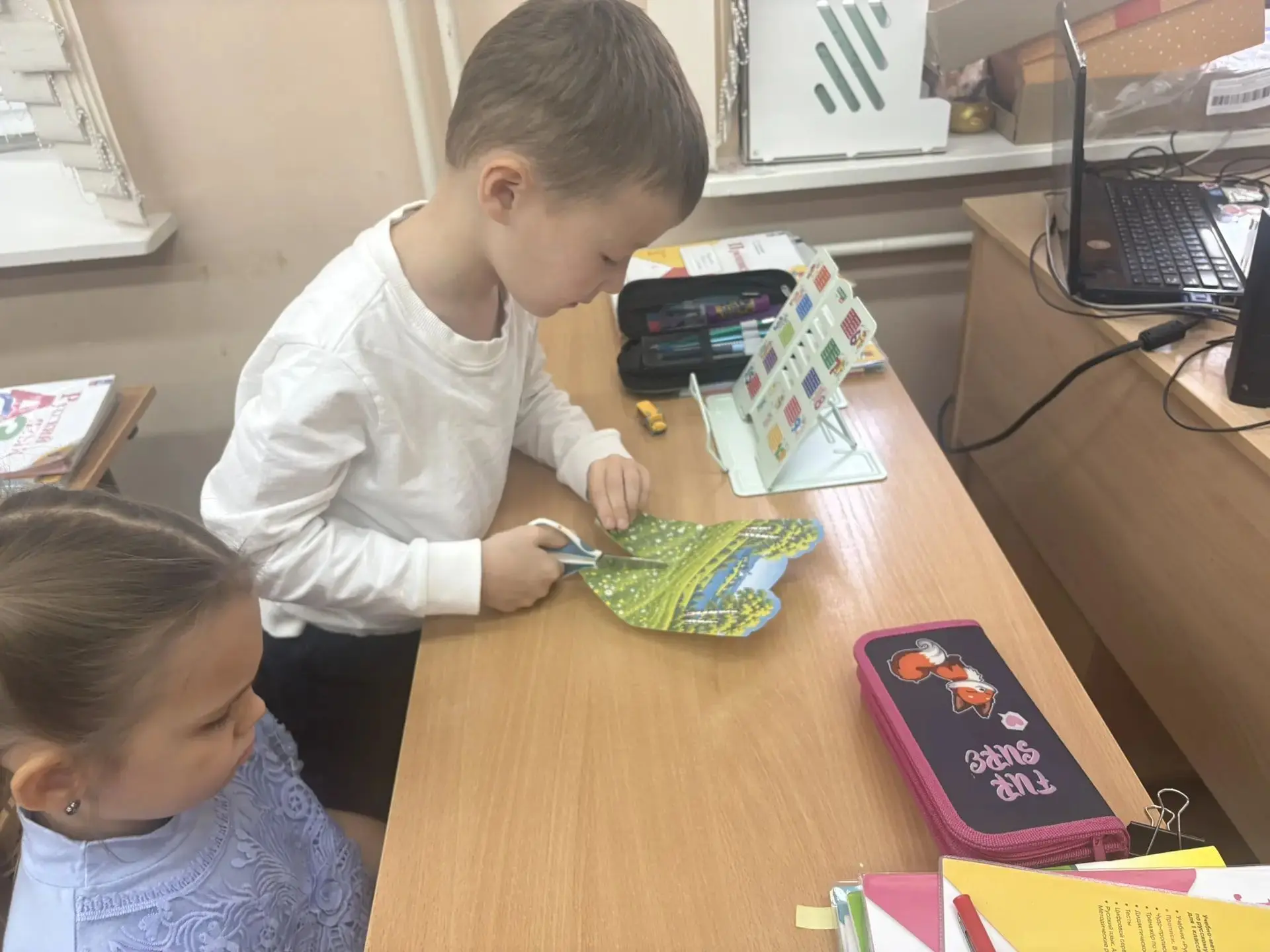 📅День воссоединения — особенный день, наполненный теплом и единением! ❤️