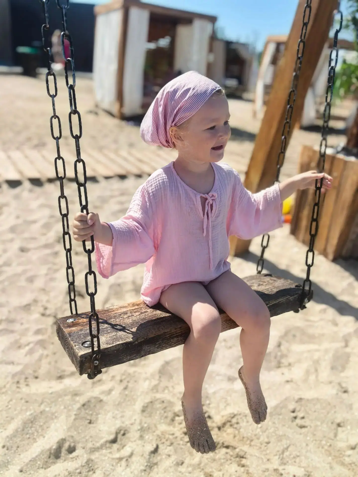 🌟 Юлия приняла активное участие в нашем летнем флешмобе.🌊🐒

#лето 
#флешмоб
#приключения 
#счастл