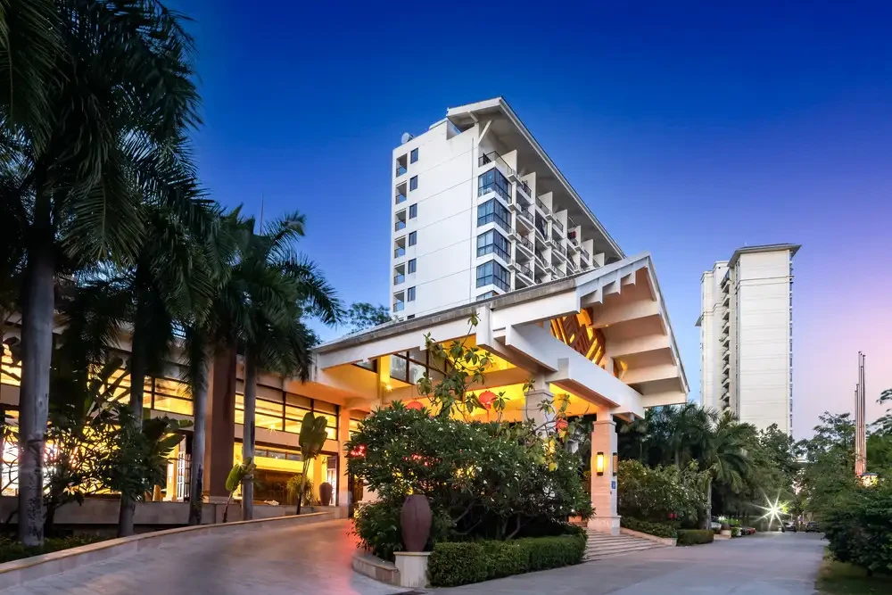 🏠 **Sanya yuhai hot spring resort hotel (ex. yuhai international resort) 4⭐️**