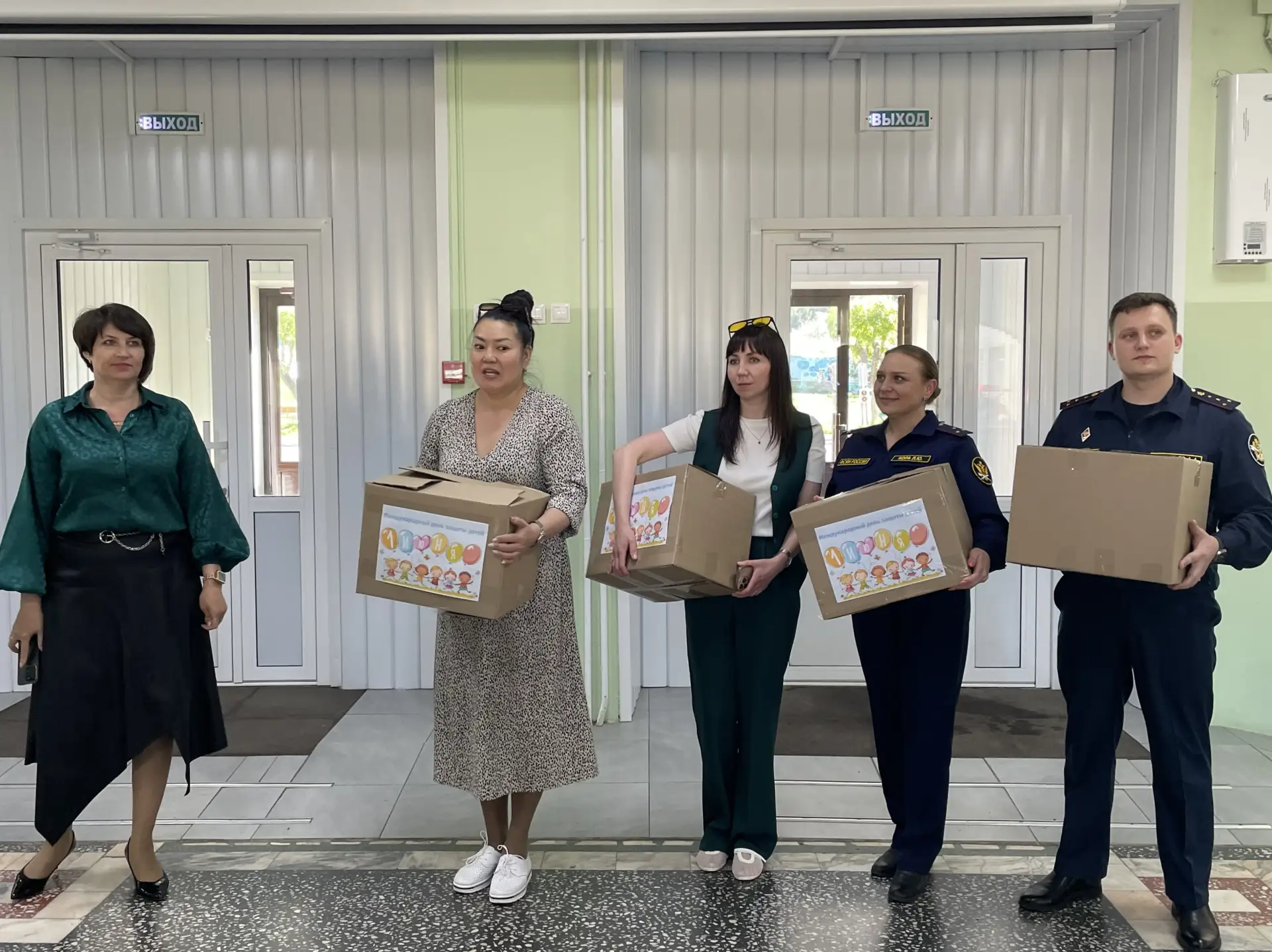 🌻Сотрудники КТБ-1 посетили психоневрологический интернат для детей «Подсолнух»