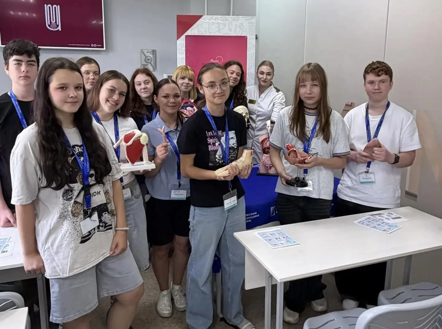 ☀️В Ивановском медицинском колледже завершилась первая летняя профильная смена для школ...