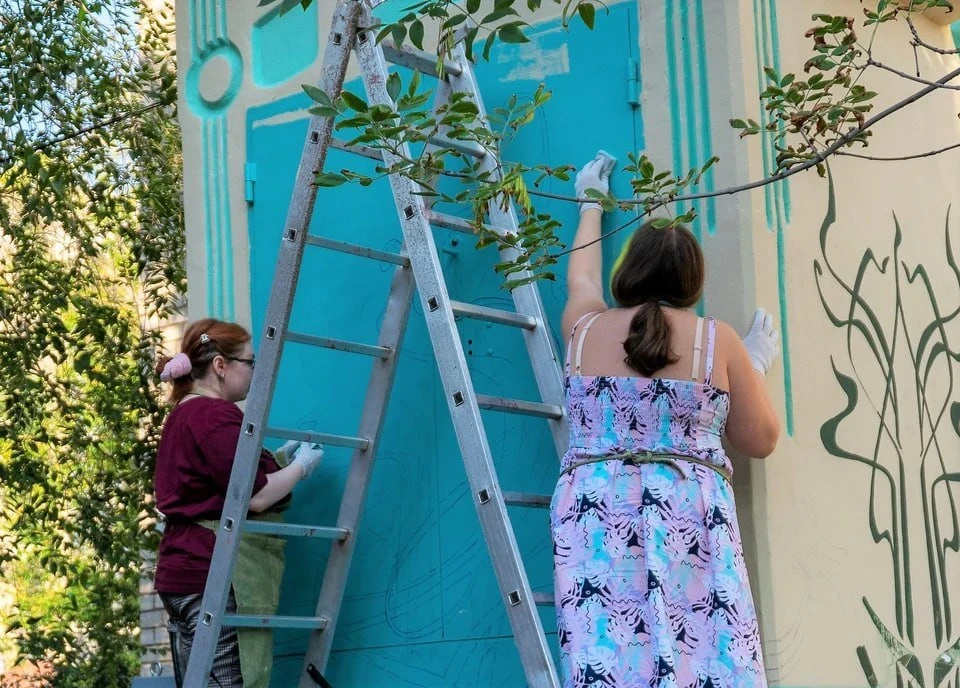 🤩 В Самаре обычную трансформаторную подстанцию превращают в арт-объект