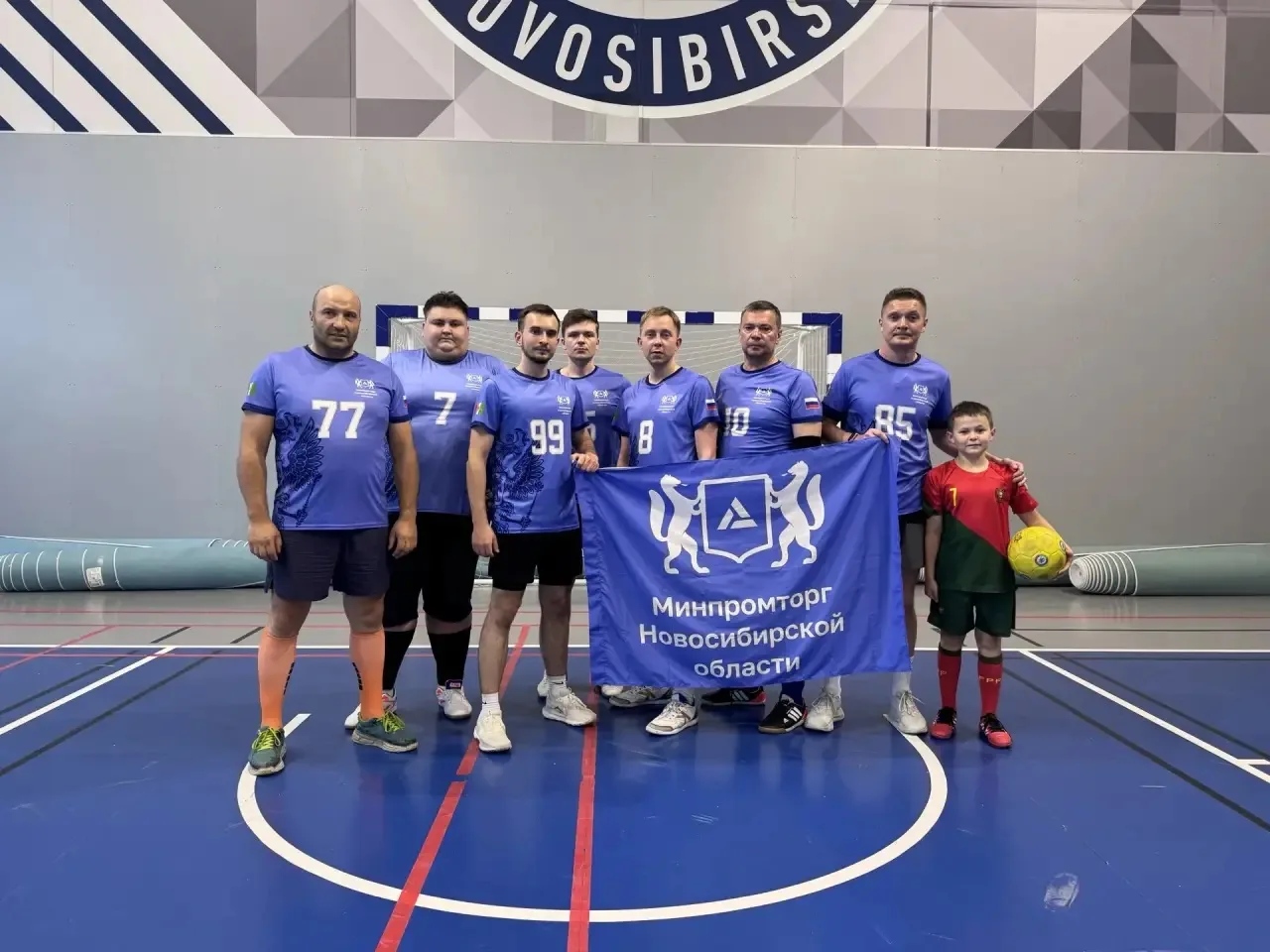 ⚽ Футбол, дух соперничества и новые победы — пусть и не на табло…

Команда минпромторга НСО сыграла 