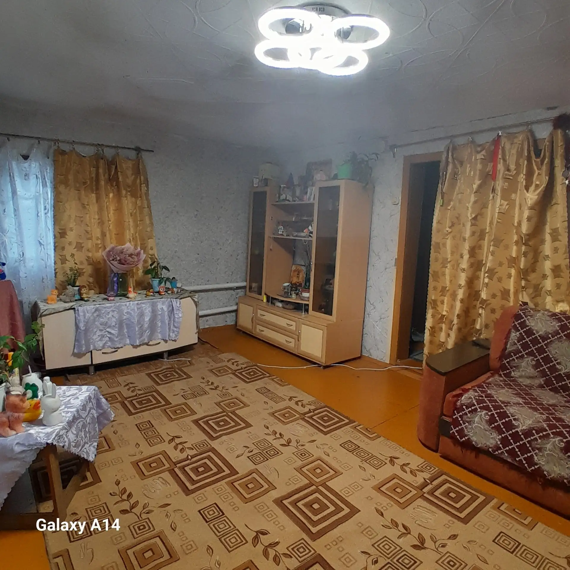 Продам или обменяю на двухкомнатную квартиру