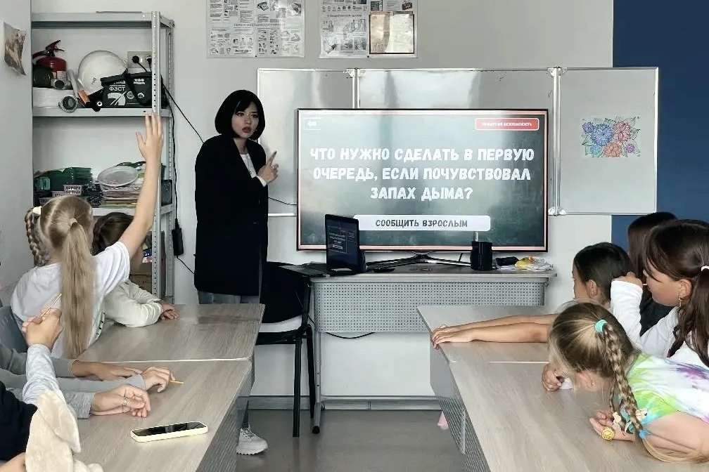 Безопасные окна: важный урок для детей!🪟