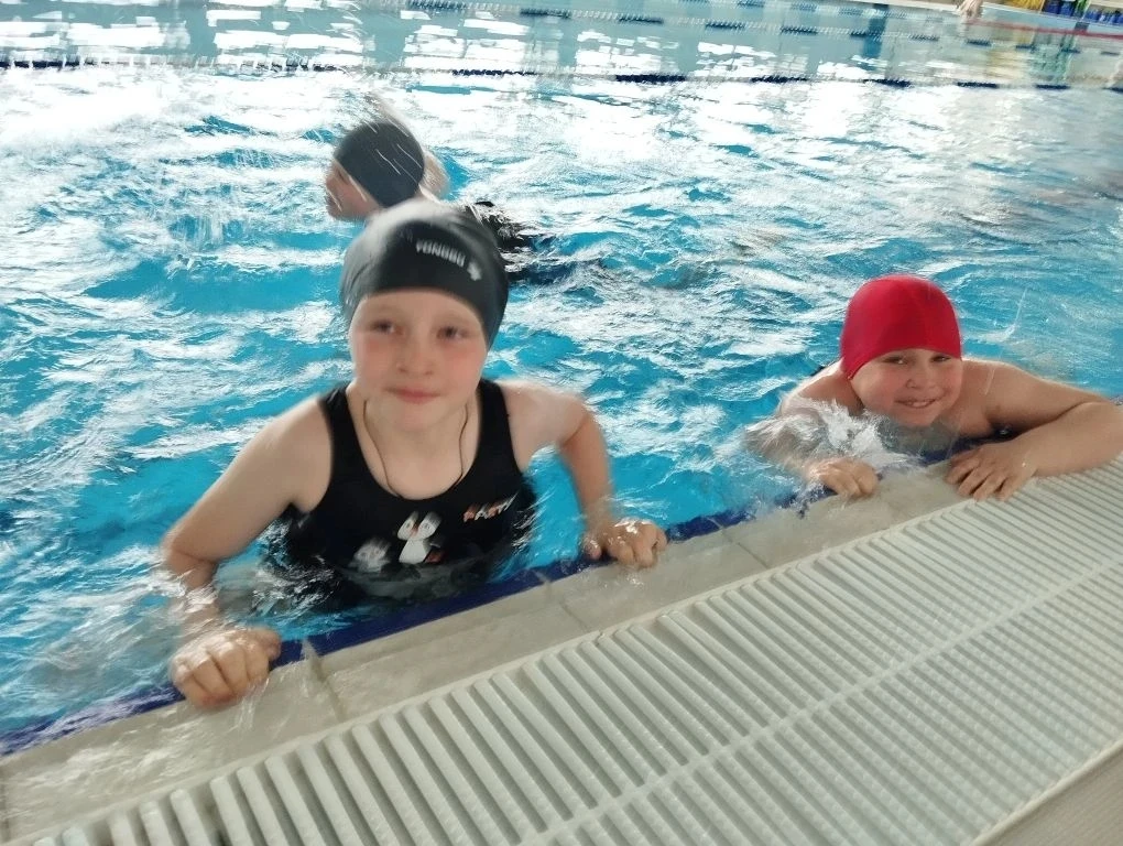 🌊 Ура, мы покорители водных дорожек! 🏊‍♂️