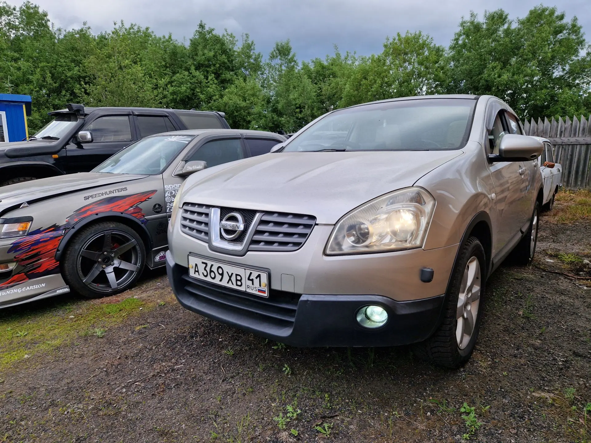 - Nissan Dualis
- 2008 год
- 229 тыс.км пробег (свежий двигатель) 
- 2 комплекта колёс
- В наличии, 