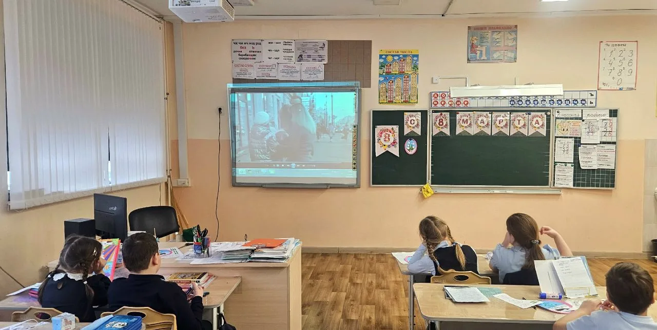 КИНОУРОКИ В ШКОЛАХ РОССИИ И МИРА l МАОУ  "Первомайская СШ"  ✅️В рамках  проекта «Киноуроки в школах 
