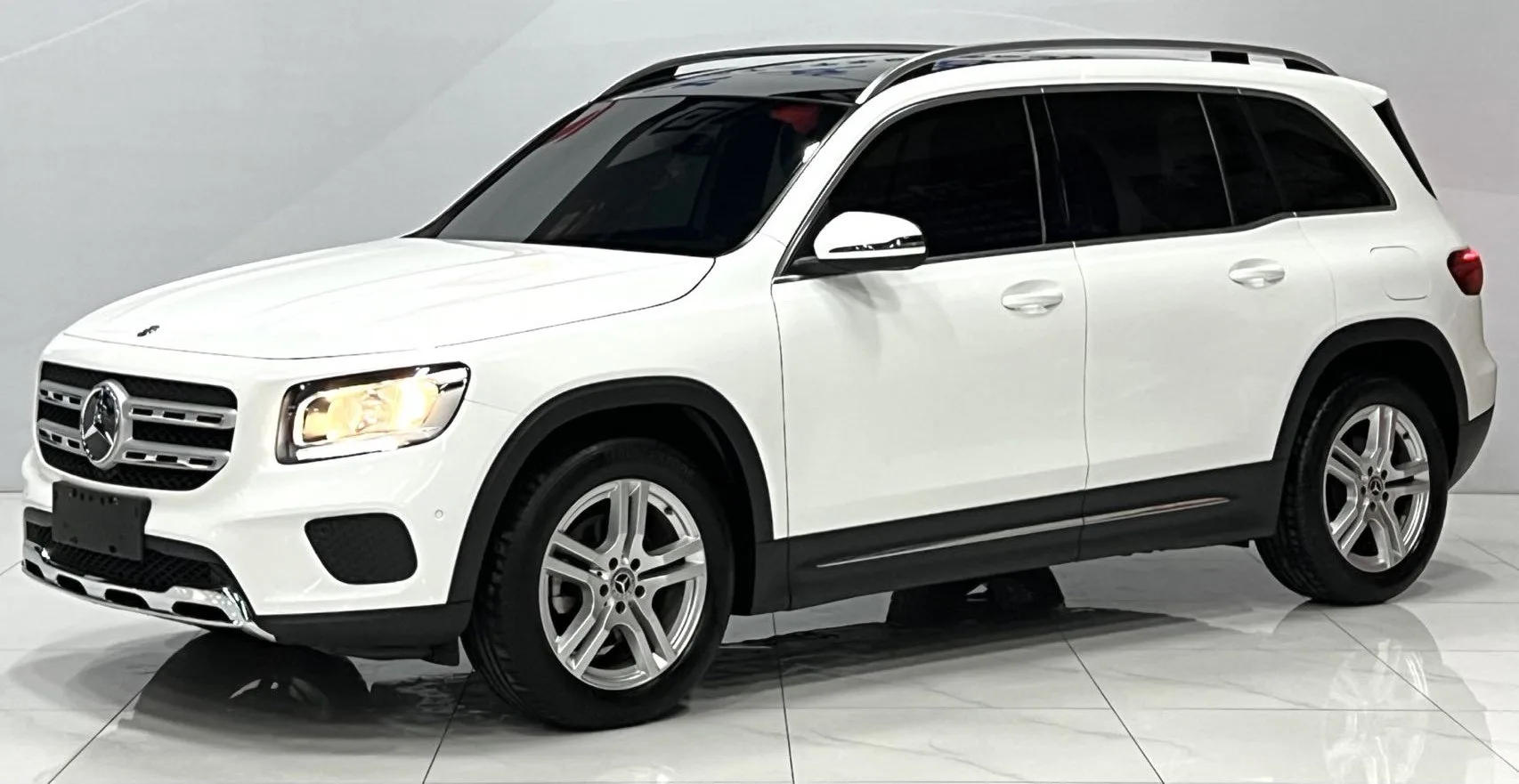 СТОК КИТАЙ🇨🇳

MERCEDES-BENZ GLA180

Выпуск: май 2020 г.
Двигатель: 1.3Т | бензин | 136 л.с. | 2WD
