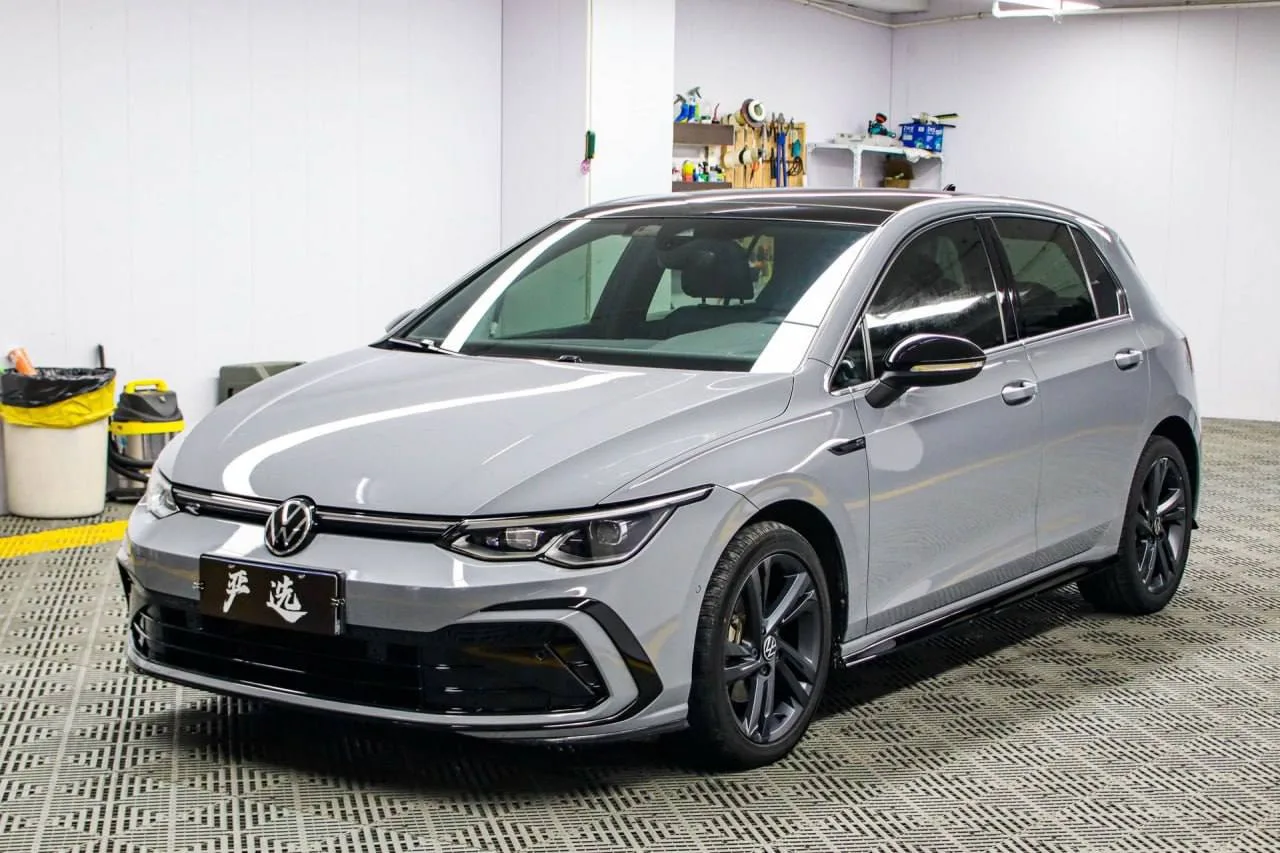 КУРС СИЛЬНО УПАЛ🔥🔥🔥  АВТОМОБИЛЬ В ПРОДАЖЕ❗️  🇨🇳 VOLKSWAGEN GOLF 2021 ГОДА🇨🇳  ● ОБЪЁМ: 1395 cc ● МОЩН