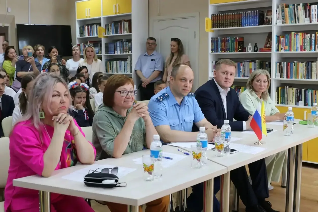 ⚡️В Чебоксарском округе состоялся конкурс чтецов, приуроченный ко Дню России