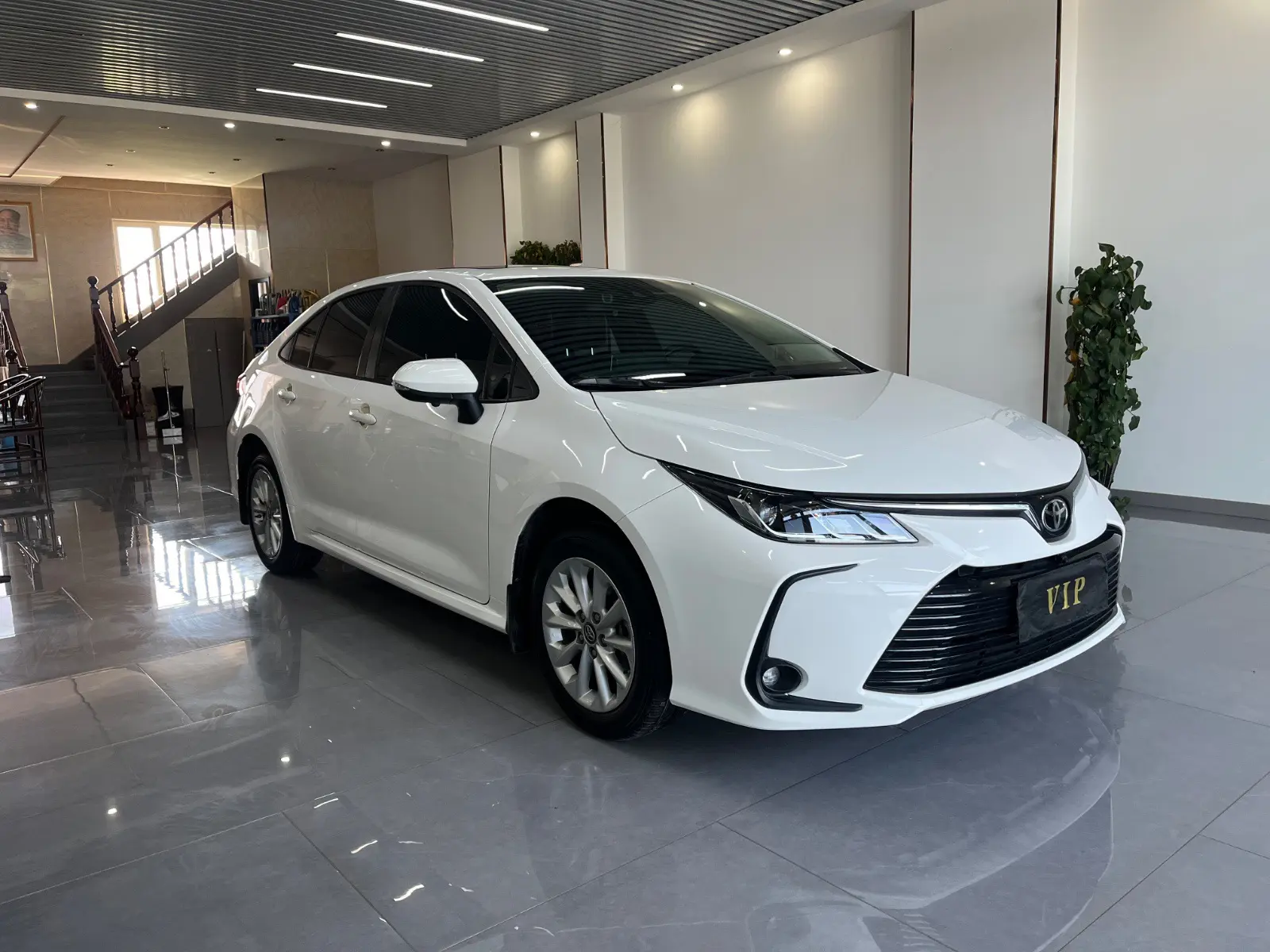 👍 Toyota Corolla Elite Plus Edition