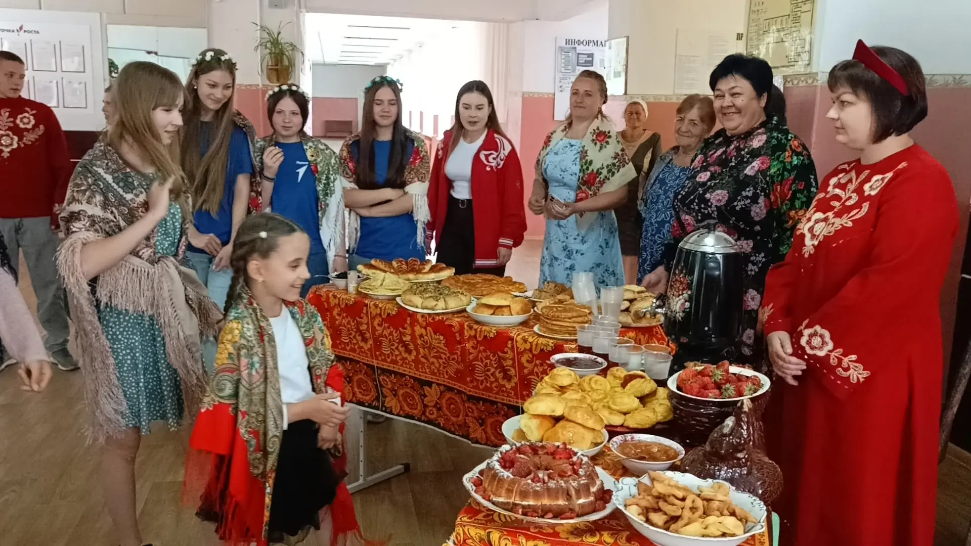 Хранители традиций в деле! ✨

В селе Большая Ижмора прошёл муниципальный слёт участников Движения Пе