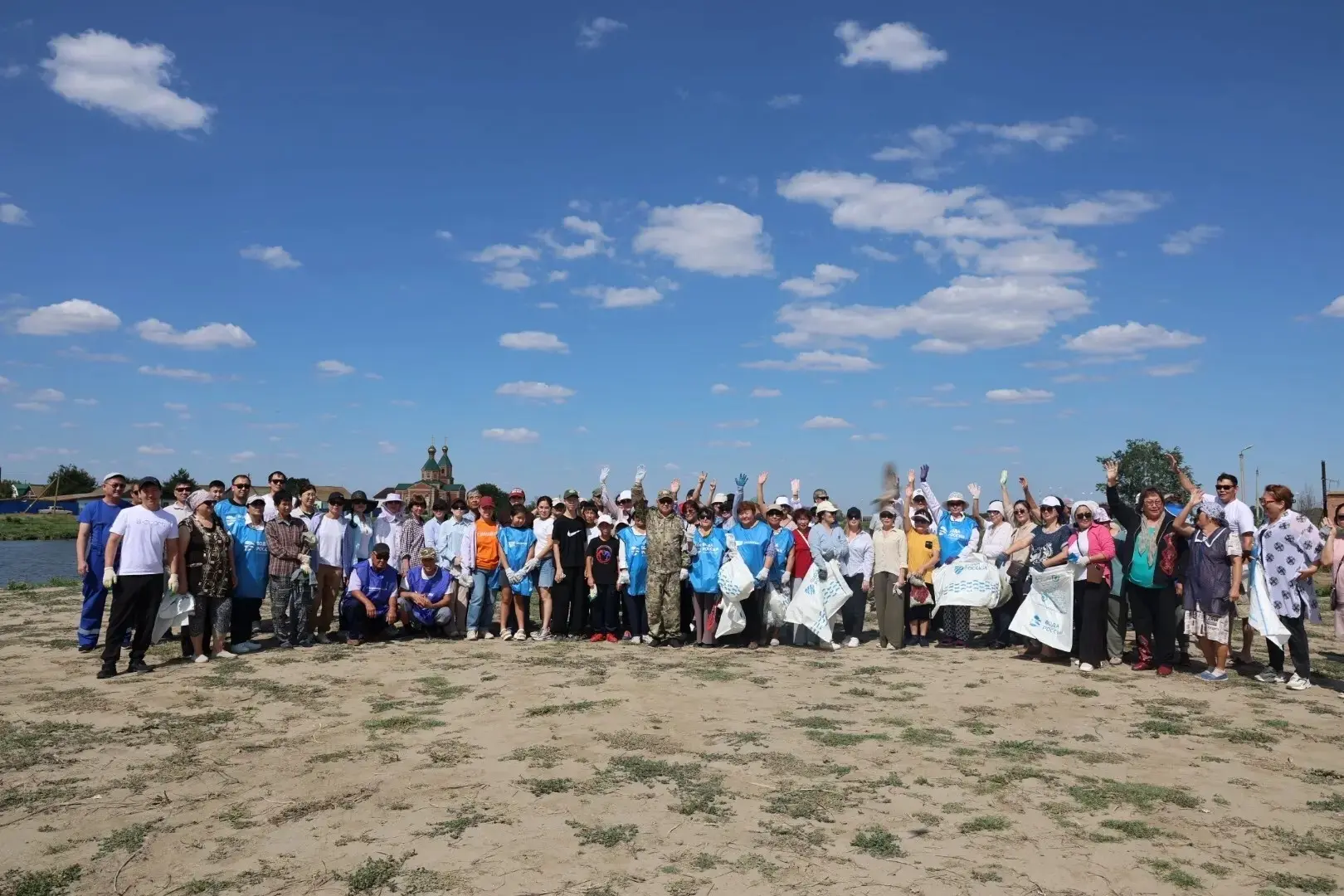 В Лагани завершился экологический марафон, приуроченный ко Дню Республики Калмыкия 🌿