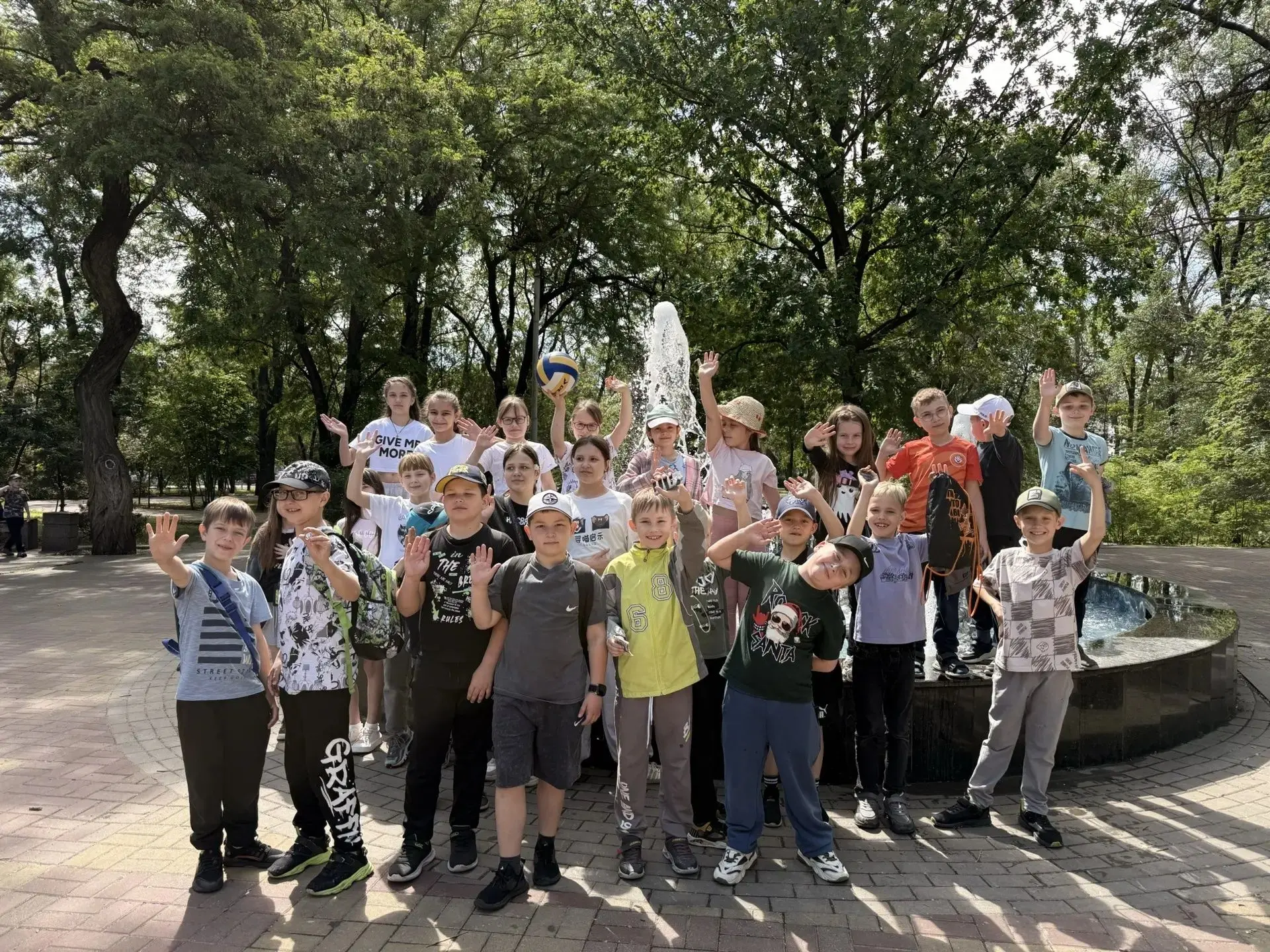⚽️ ФИКС СМЕНА: ДЕНЬ ТРЕТИЙ — СПОРТ, ИНТЕЛЛЕКТ И ТВОРЧЕСТВО!

Третий день в лагере «Фикс смена» показ