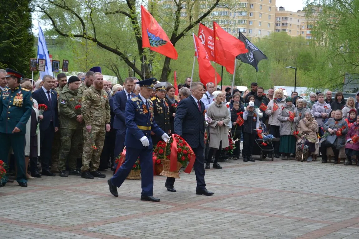 💥Сегодня, 9 Мая, в мкрн.Хлебниково был дан старт торжественных мероприятий, приуроченных к 81-й годо
