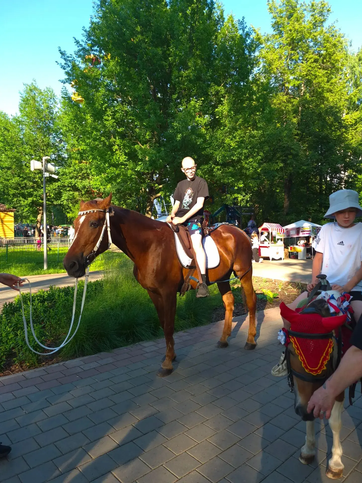 В летнем фотомарафоне участвует Пятаков Андрей - вот оно какое, яркое лето!
#ШколаСурвай
#ЛетоМалень