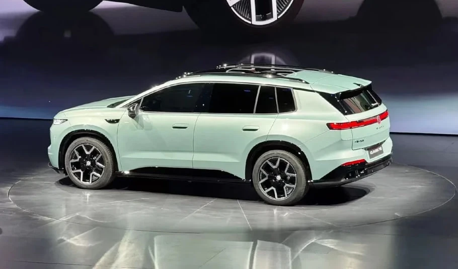Volkswagen готовит седан и SUV с запасом хода до 730 км  Volkswagen представил в Китае два новых эле