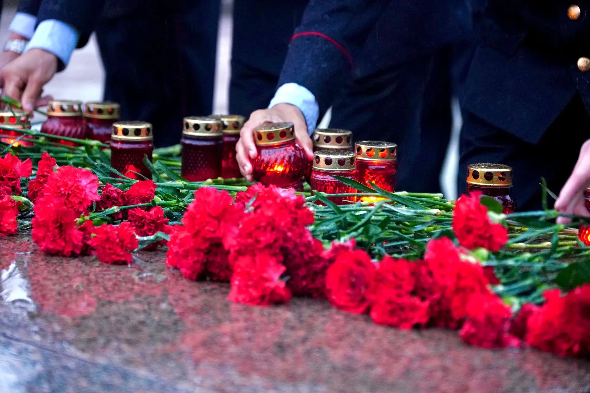🕯 В Иркутске почтили память жертв терроризма