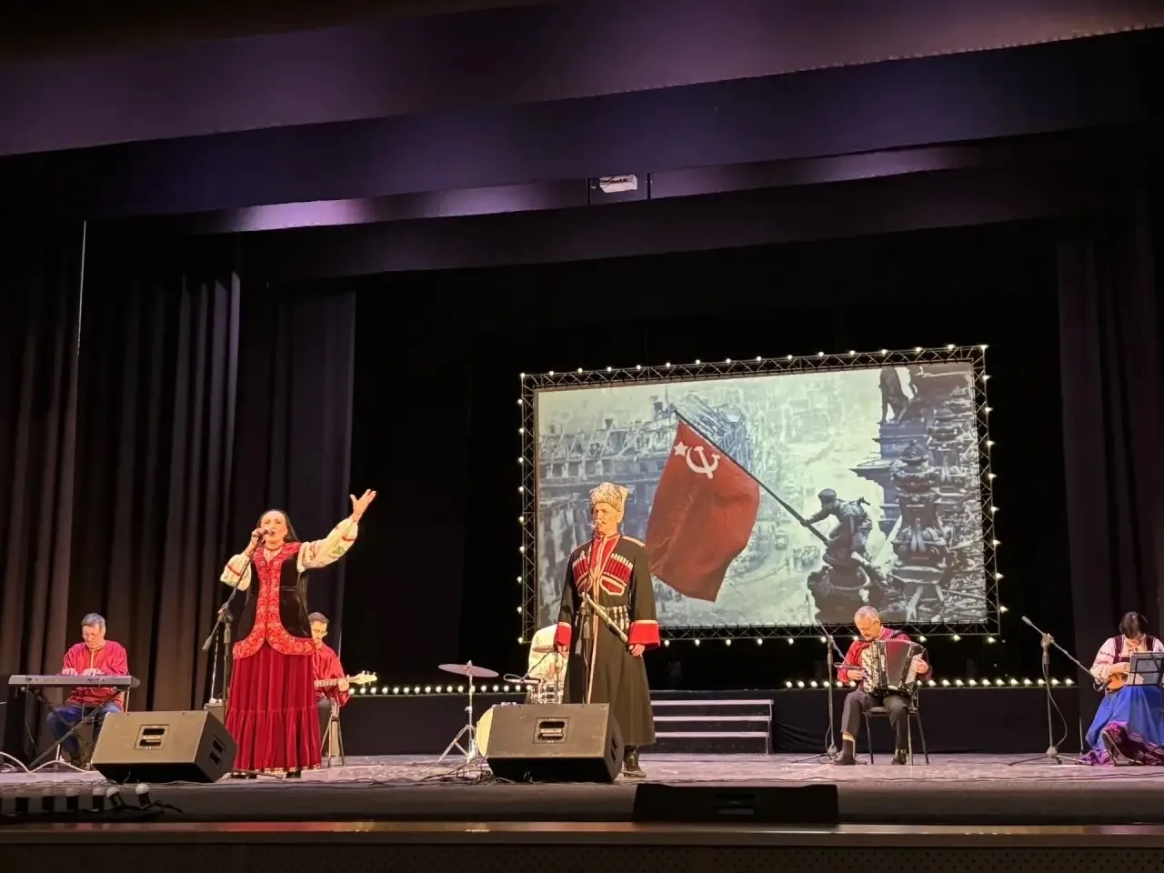 🎭 В рамках федеральной программы «Пушкинская карта» студенты Ленинградского социально-педагогическог