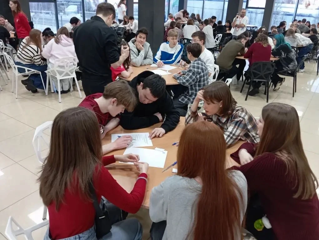 7 февраля состоялась игра Сибирского интеллектуального клуба от «Движения первых», посвящённая теме 