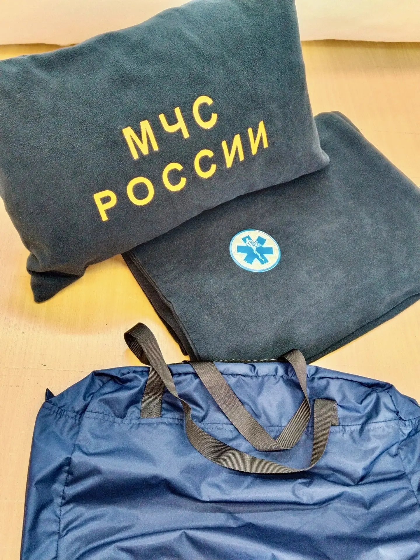 Набор: плед, подушка 58*38, сумка (темно-синий)