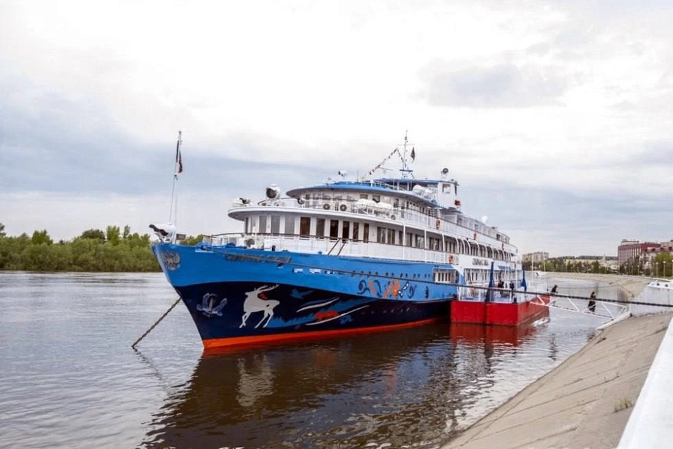 🚢В Омске развивают круизы по Иртышу

В наступившем туристическом сезоне сделали ставку на речной ту