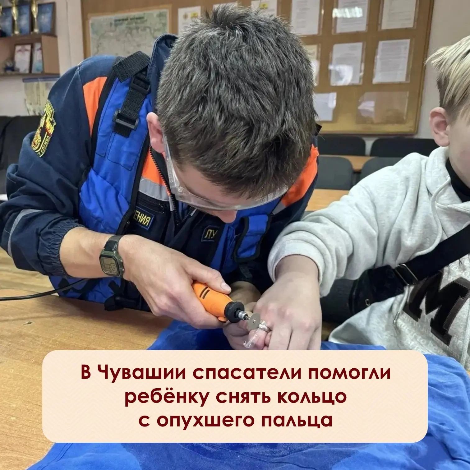 ⚡️Кольцо из нержавейки так плотно сидело на пальце, что снять его самостоятельно не пол...