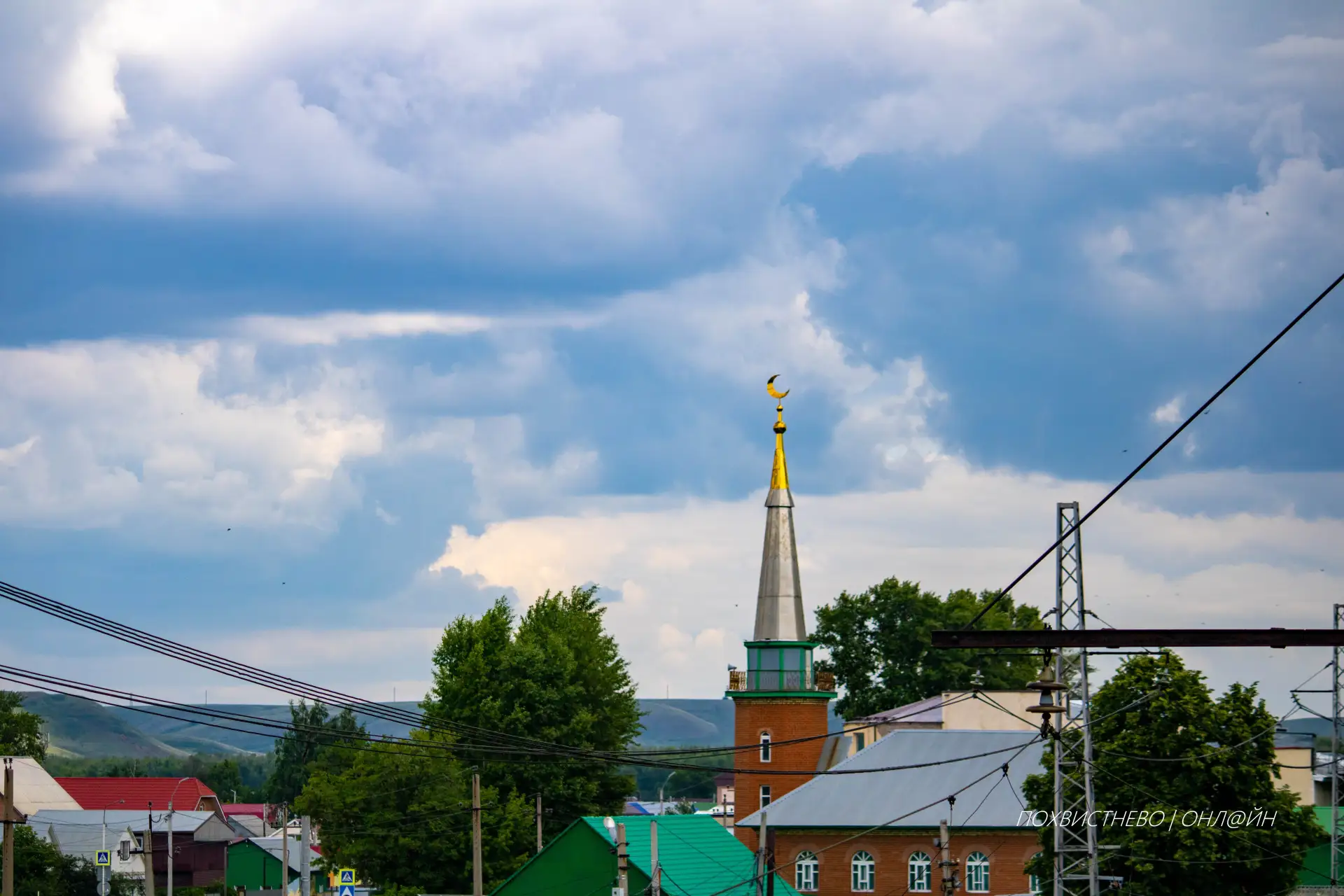 ⛈Объявлен жёлтый уровень опасности

В ближайшие 1-2 часа местами в Самарской области ожидается гроза