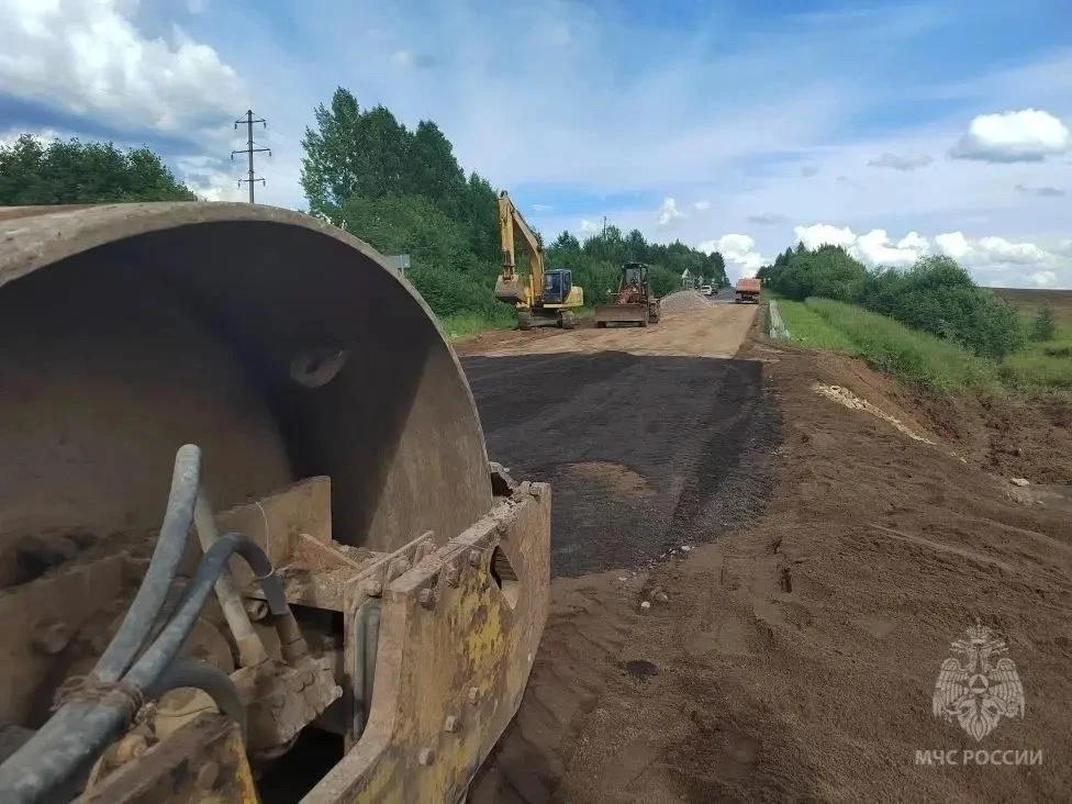 В Фалёнском округе восстановлено движение на региональных автодогрогах