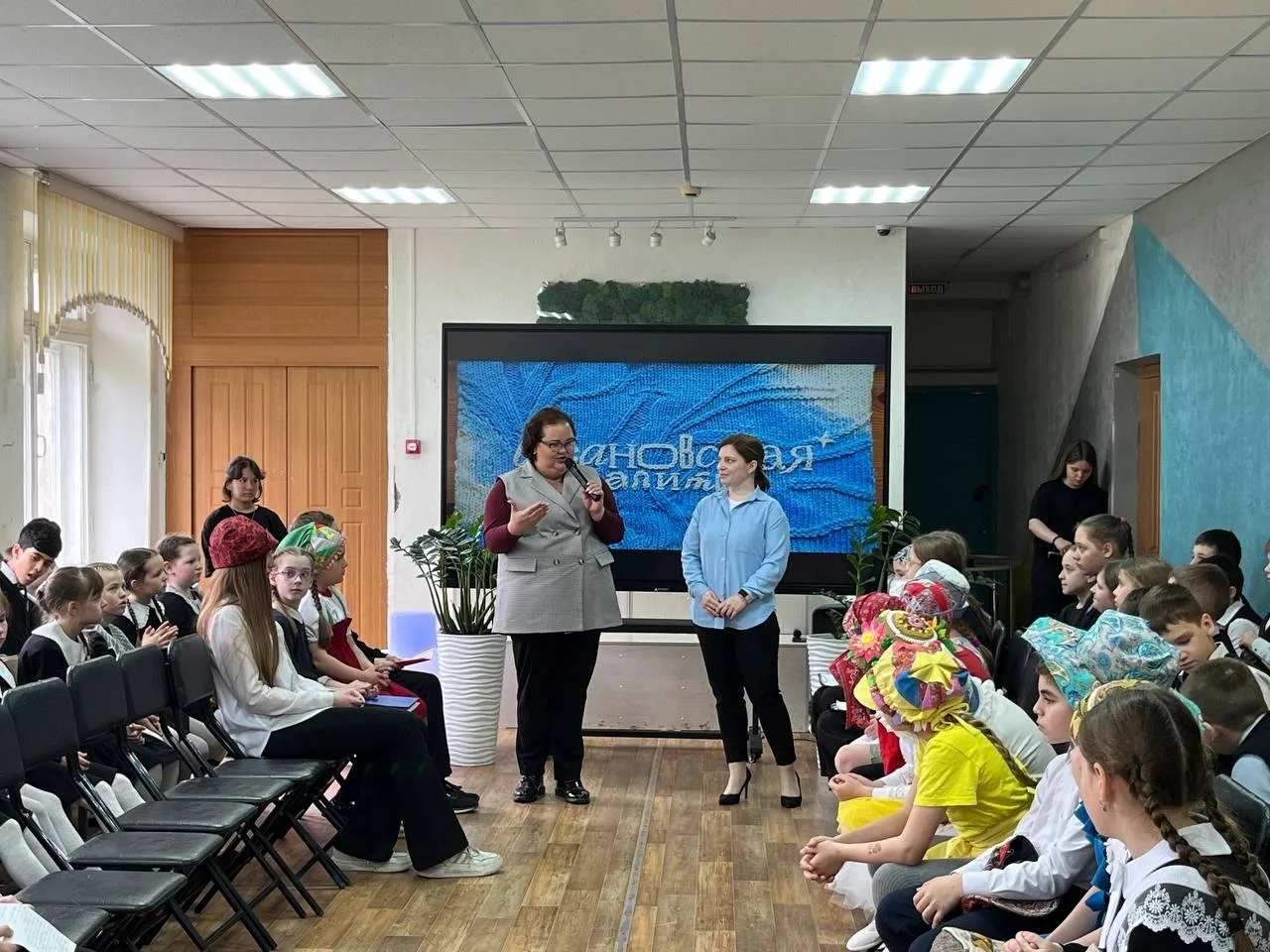 🎨 «Ивановская палитра» - праздник творчества и традиций!  👒В нашей школе прошёл конкурс «Ивановская 