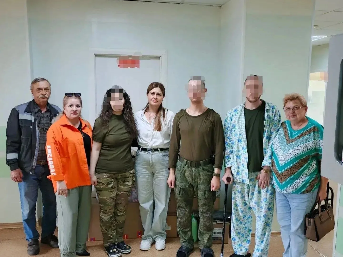 Движение #МЫВМЕСТЕ помогает бойцам в госпиталях 🧡

👉 Доброта, забота и единство — именно это сегод