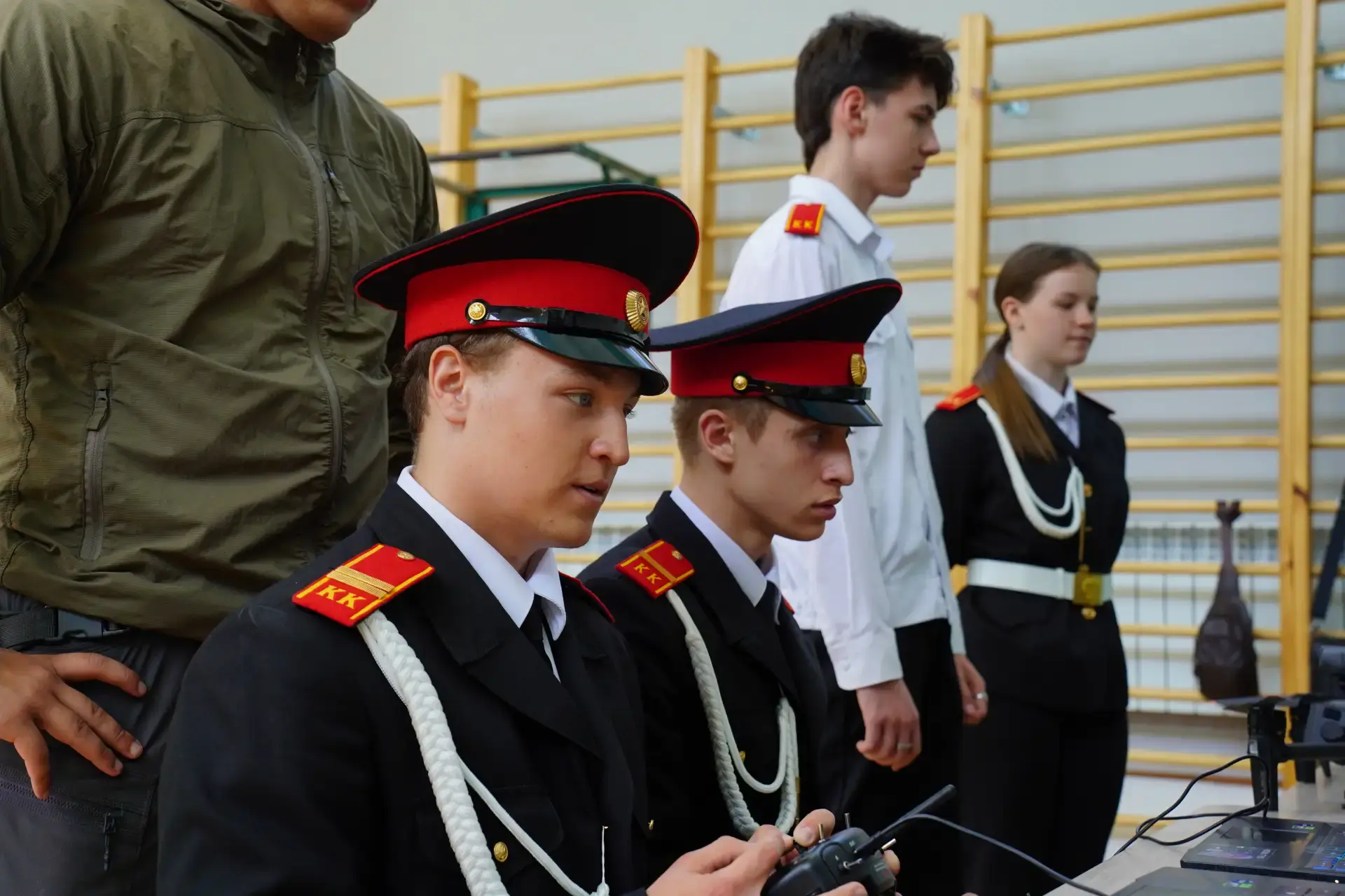🪖 Доступно о самом серьёзном: презентация современных профессий в области безопасности для школьнико