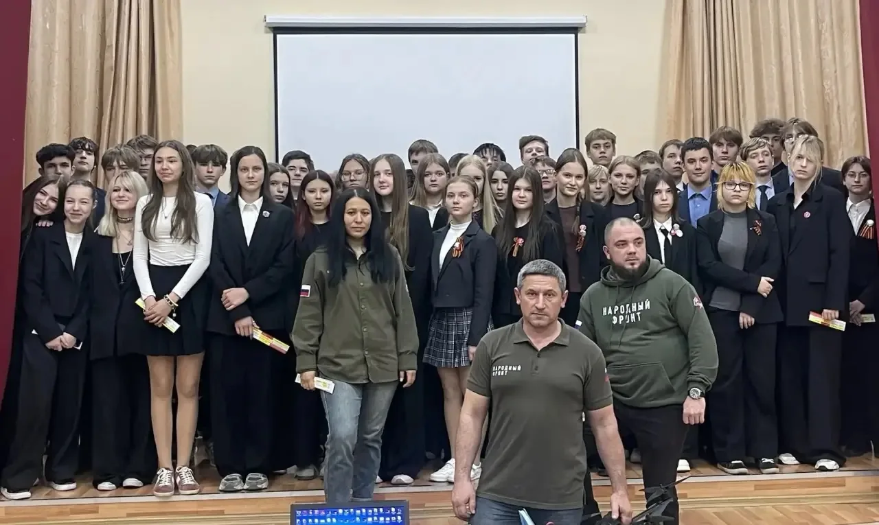 🚀 «Баба Яга в небе» и финал, который запомнится надолго!  Для учащихся 7-8 классов состоялись заключ