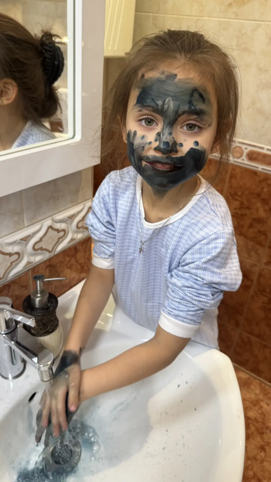 Мамочки на опыте, че из успокоительного там надо на каникулах принимать 😅