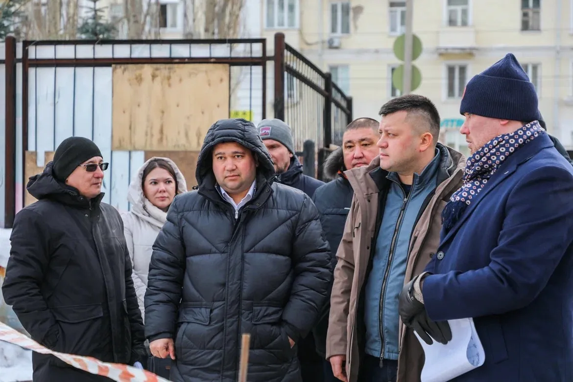 Продолжается реконструкция ФОКа спортивной школы №31 по улице Ферина, 4/1.  Здесь будет современное 