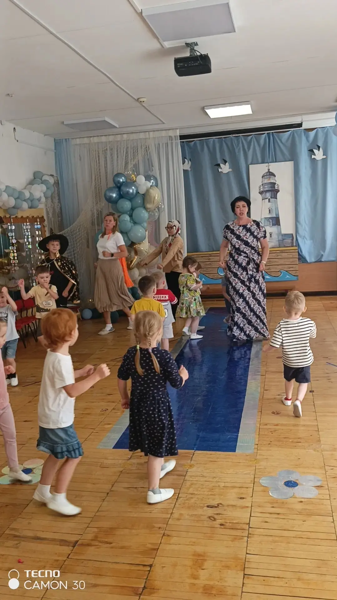 Сотрудничество детского сада и родителей в организации праздников — это важная форма взаимодействия,